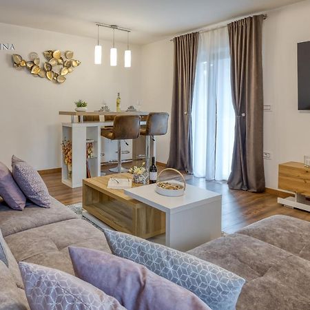 Apartment Nina بازين المظهر الخارجي الصورة